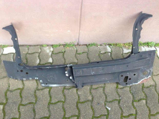 BMW 1-es E81 / E87 h�tfal r�szelem, gy�ri �j