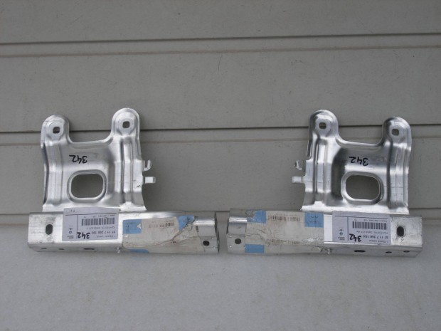 BMW 1-es F20 F21 3-as F30 F31 j els lkhrt merevt als Konzol 7