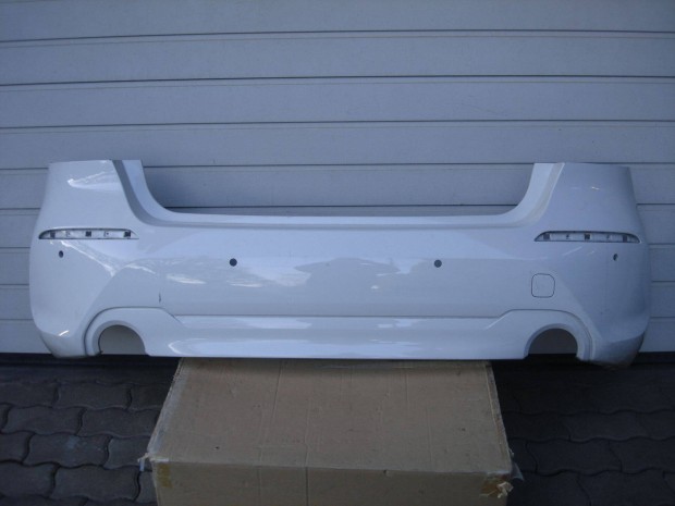 BMW 1-es F40 4 radaros hátsó lökhárító 51127461388 2019-től