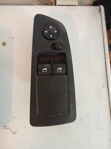 BMW 1-es sorozat E81, E82, E87, E88 bal els ablak kapcsol
