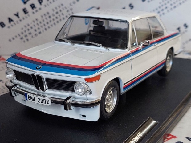 BMW 2002tii turbo (1971) -  Solido - 1:18