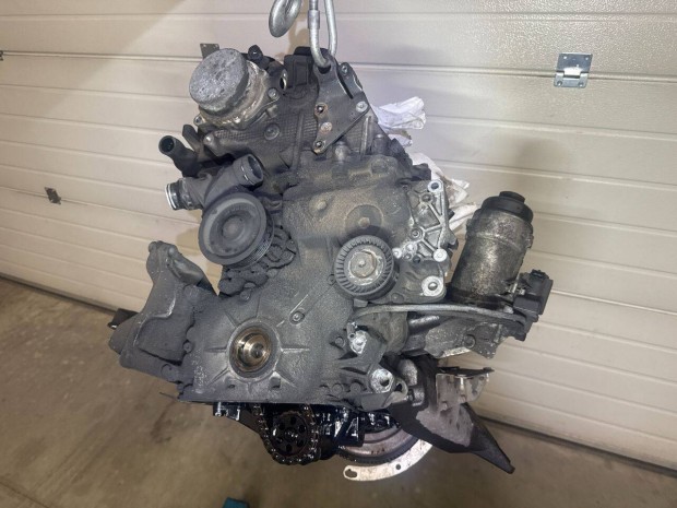 BMW 20D 204D4, M47 150le fűzött motorblokk