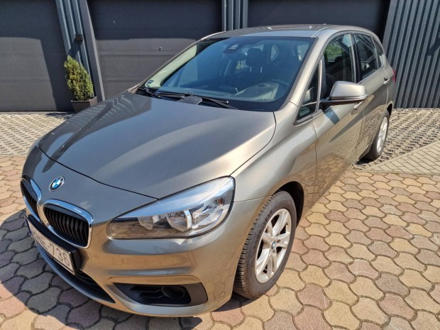 BMW 216d Advantage Szép Bronzmetál. Frissen CSE...