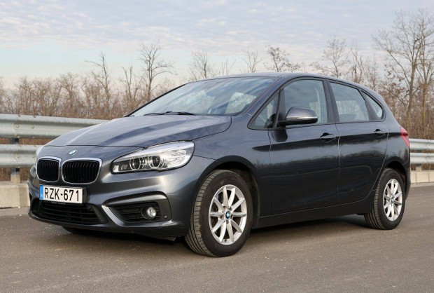 BMW 216d megkmlt llapotban