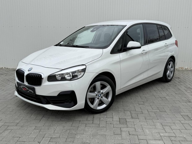 BMW 218d Sport (Automata) GRAN Tourer.Navi.Svt...