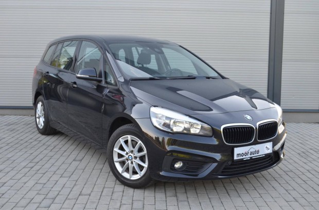 BMW 218i Active Tourer Advantage