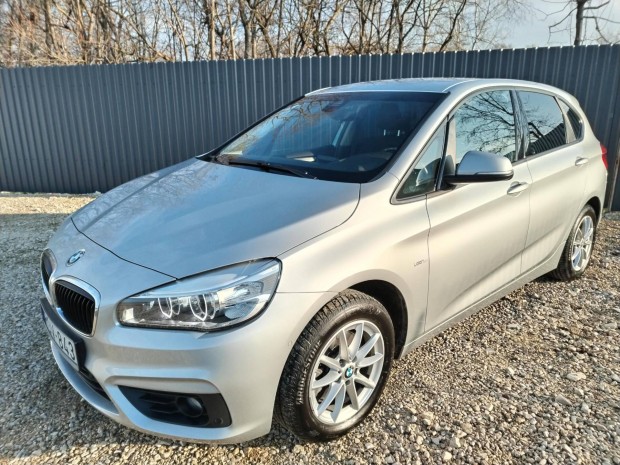 BMW 218i Active Tourer (Csaldi egyter). M.O-i...