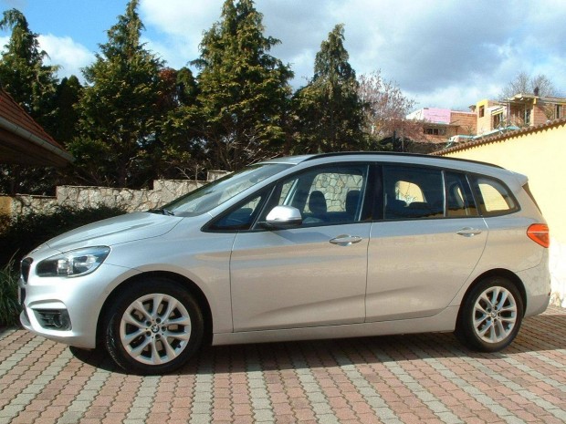 BMW 220d Advantage (Automata) Gran Tourer! Végi...