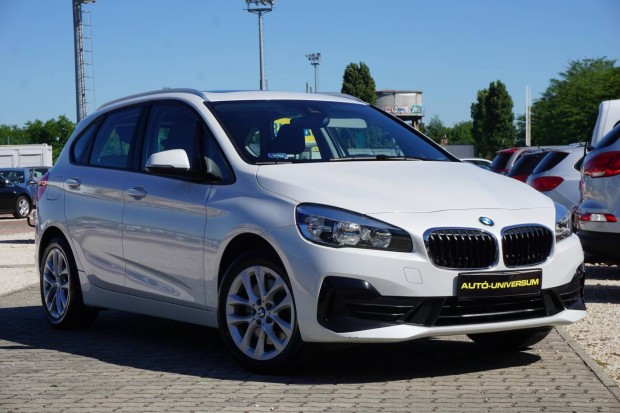 BMW 225xe Advantage (Automata) 72130KM!Panorma...