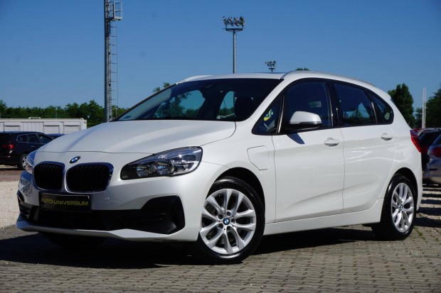 BMW 225xe Advantage (Automata) 72130KM!Panoráma...
