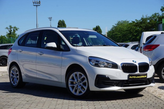 BMW 225xe Advantage (Automata) 72130KM!Panoráma...