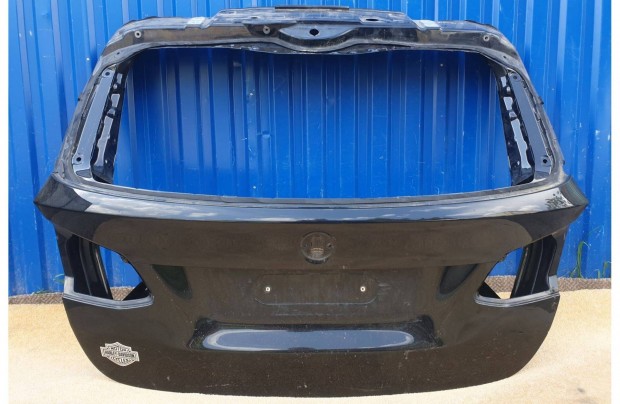 BMW 2 F45, F46 csomagtr ajt