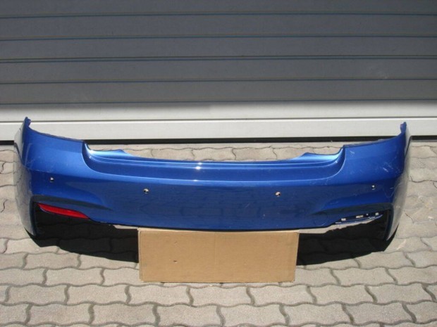 BMW 2-es Cupé F22 M-pakett 4 radaros hátsó lökhárító 8055567 2013-tól