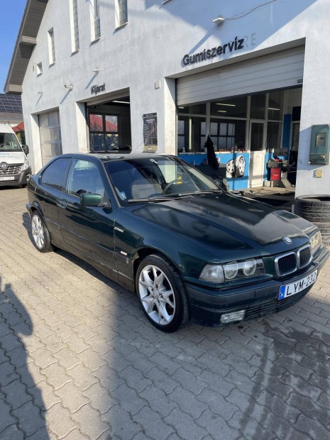 BMW 316i Compact Elite Edition