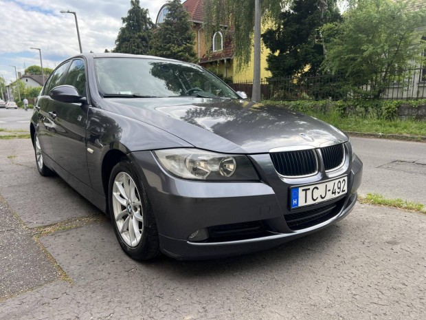 BMW 318d Megkímélt Állapot.6 Sebességes.Digitkl...