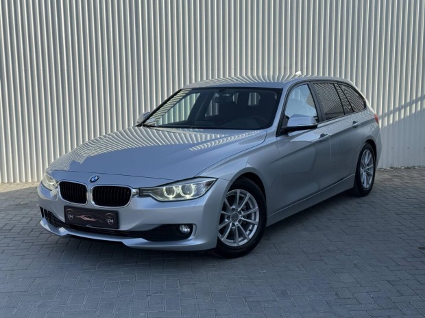 BMW 318d Navi.Xenon.PDC.LED.�l�sf�t�s.Key Less...