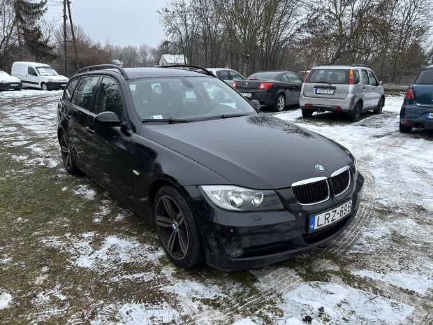 BMW 318d Touring