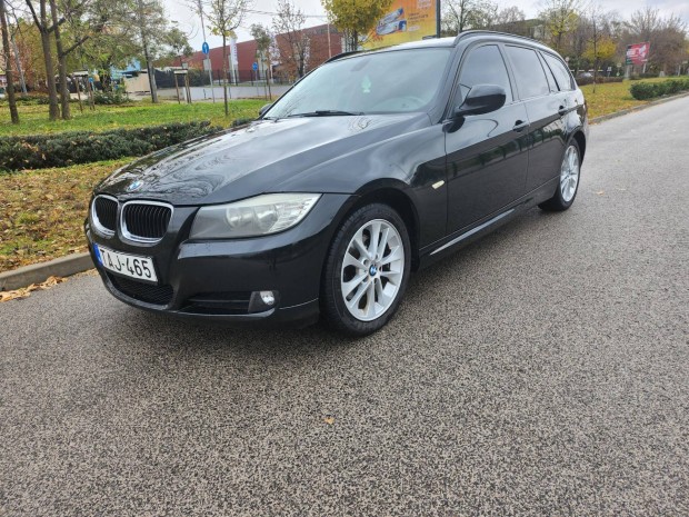 BMW 318d Touring