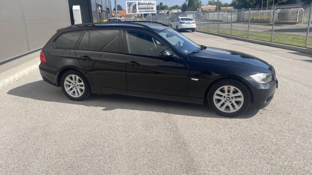 BMW 318d Touring