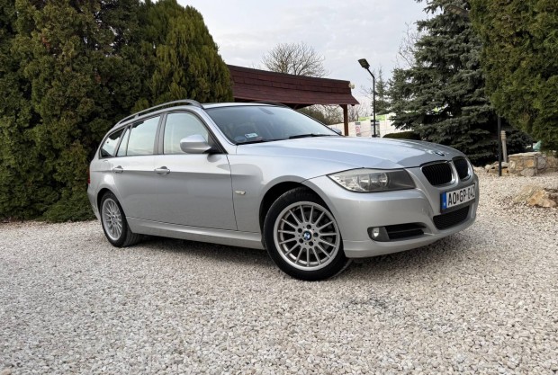BMW 318d Touring LCI Manual 6 Megk�m�lt DIG. KL...