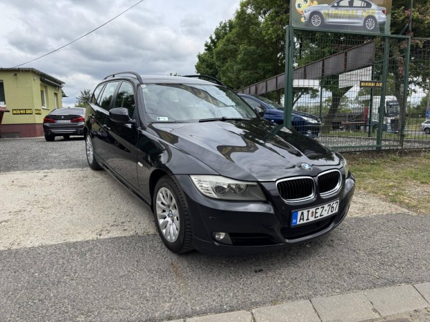 BMW 318d Touring Navigáció! Ülésfűtés! Tempomat!