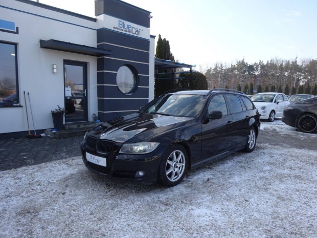 BMW 318d Touring Xenon. Gazdas�gos Diesel 5.6L.!