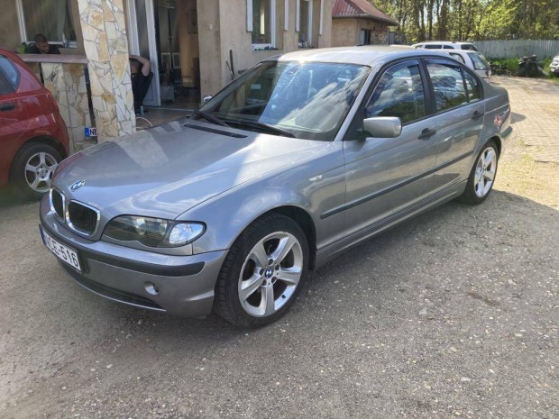 BMW 318d.......