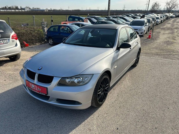 BMW 318i Garanci�val . ingyenes szerv�zekkel ....
