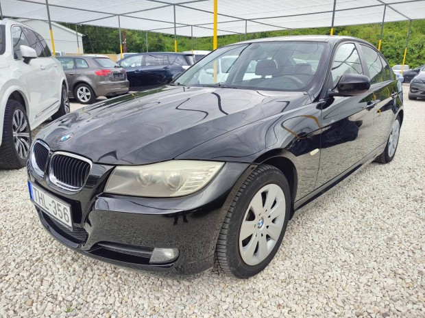BMW 318i Sedan FACE LIFT-Friss Vezérléscsere És...