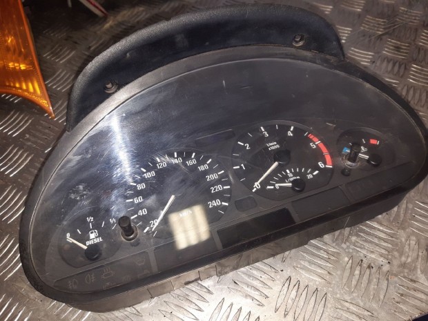 BMW 320D E46 Óraegység / Kilométeróra