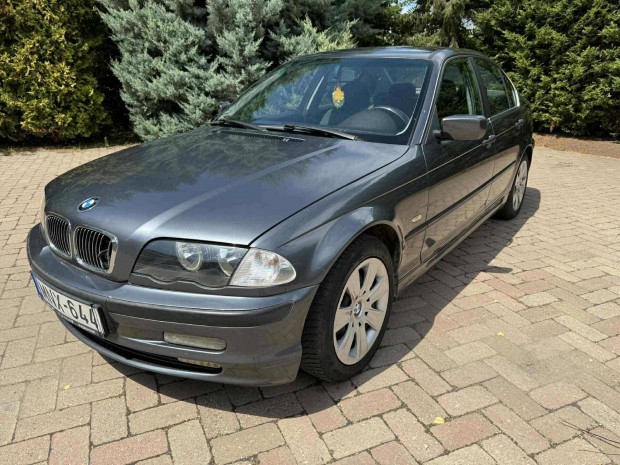 BMW 320d Friss vizsga.Hideg klíma