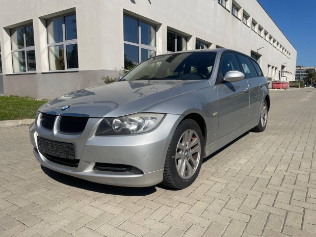 BMW 320d Touring Friss mszaki! Kitn mszaki...