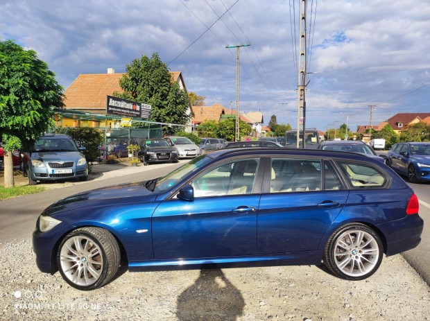 BMW 320d Touring Kzi 6 OS. Alulrl Is Rozsdame...