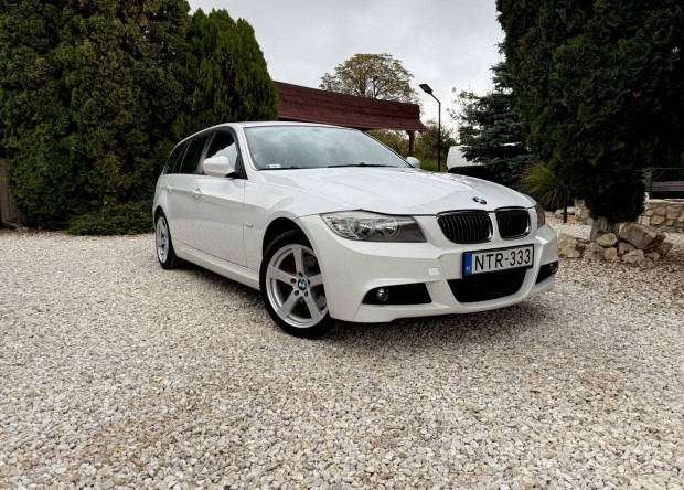 BMW 320d Touring Manual 6 LCI - DIG. Klíma - MU...
