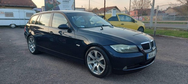 BMW 320d Touring Ritka Szp Fehr Br Bels-TEM...