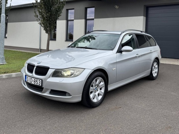 BMW 320d Touring Xenon//Angel Eyes//2 Zns DIG...