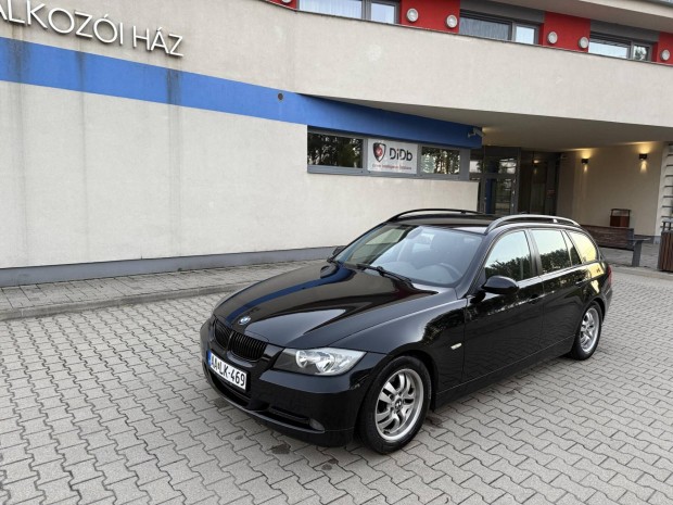 BMW 320d Touring (Automata)