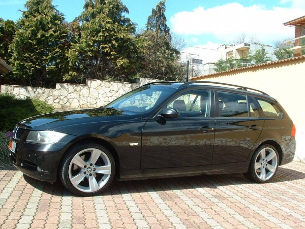 BMW 320d Touring (Automata) Karambolmentes! Vg...