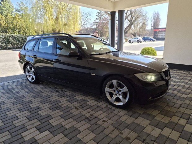 BMW 320d Touring (Automata) Magyarorsz�gi
