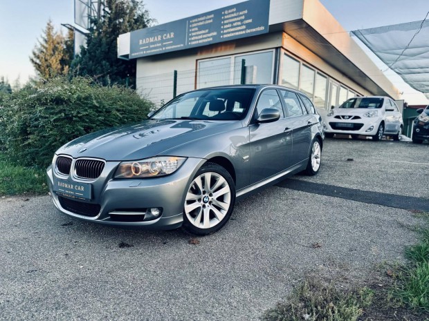 BMW 320d xdrive Touring (Automata) Navi. Vezérl...