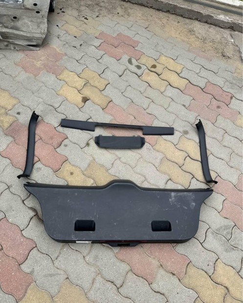 BMW 320i E36 Touring csomagtér ajtó burkolat