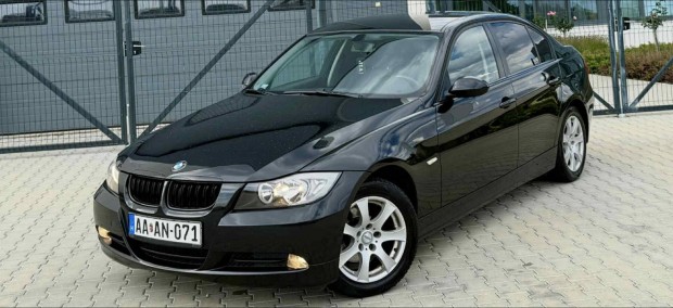 BMW 320i / Vals 226 Ezer KM / Frissen Szervize...