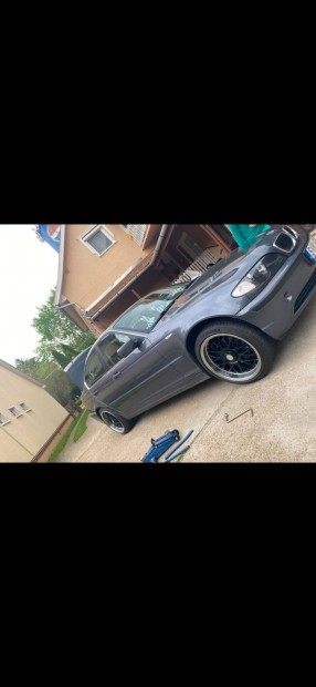 BMW 320i e46