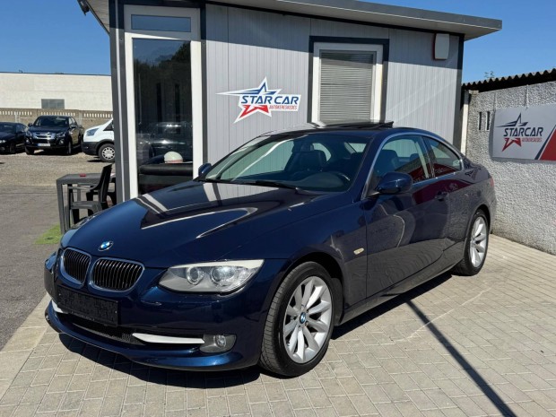 BMW 325i 1TUL/ Kéziváltó / Napfénytető / Vonóhorog