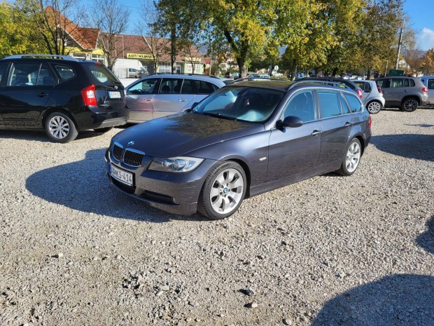 BMW 325xi Touring Garantlt KM