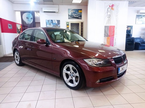 BMW 325xi (Automata)