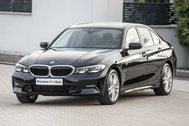 BMW 330e Sport (Automata) Gyri Fnyezs Garanc...