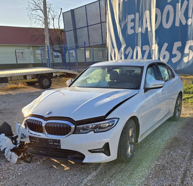 BMW 330e xdrive M Sport (Automata) 60eKM/Motor OK/