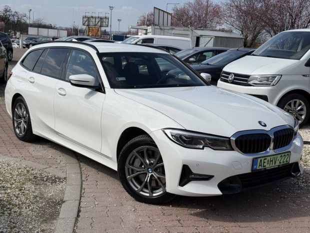 BMW 330e xdrive Sport (Automata)