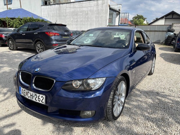 BMW 335i csapágyazva. frissen szervizelve!